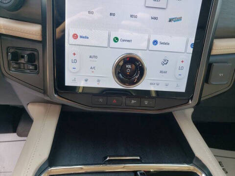 2022 Ford Expedition MAX Platinum