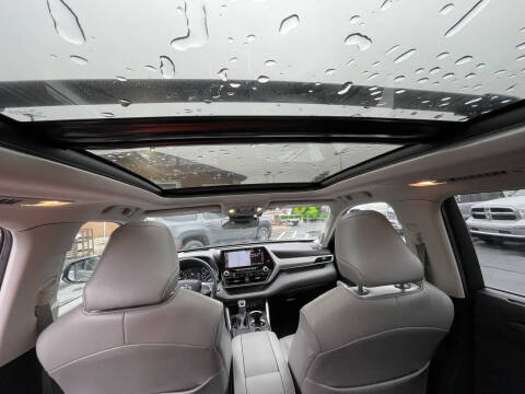 2020 Toyota Highlander Platinum
