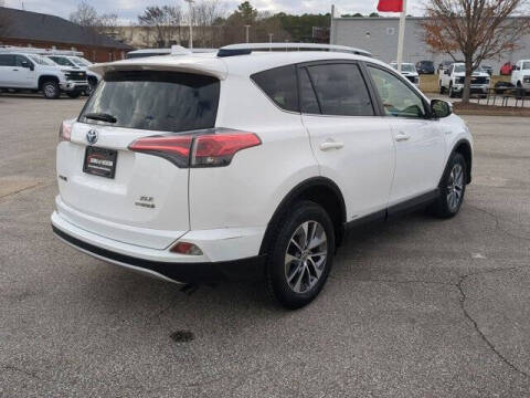 2016 Toyota RAV4 Hybrid XLE