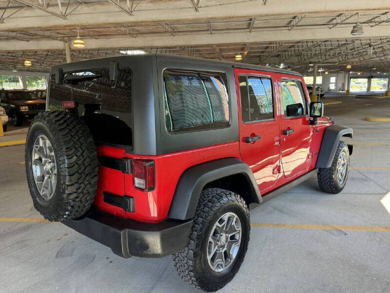 2014 Jeep Wrangler Unlimited Rubicon photo 8