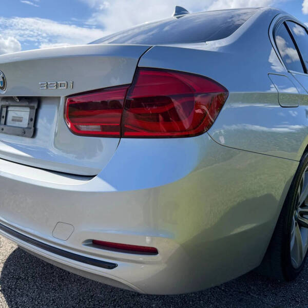 2017 BMW 3 Series 330i