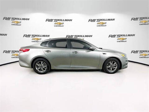 2017 Kia Optima LX Turbo