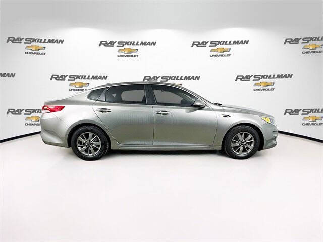 2017 Kia Optima LX Turbo