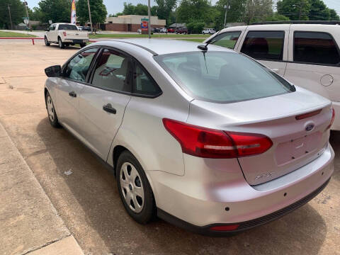 2016 Ford Focus S