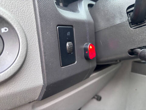 2011 Ford E-Series E-250