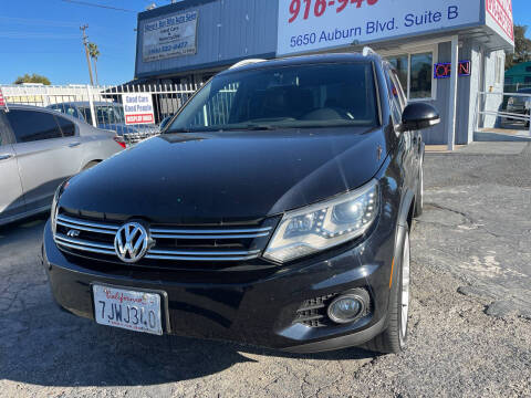 2015 Volkswagen Tiguan R-Line