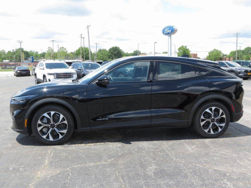 2025 Ford Mustang Mach-E Select