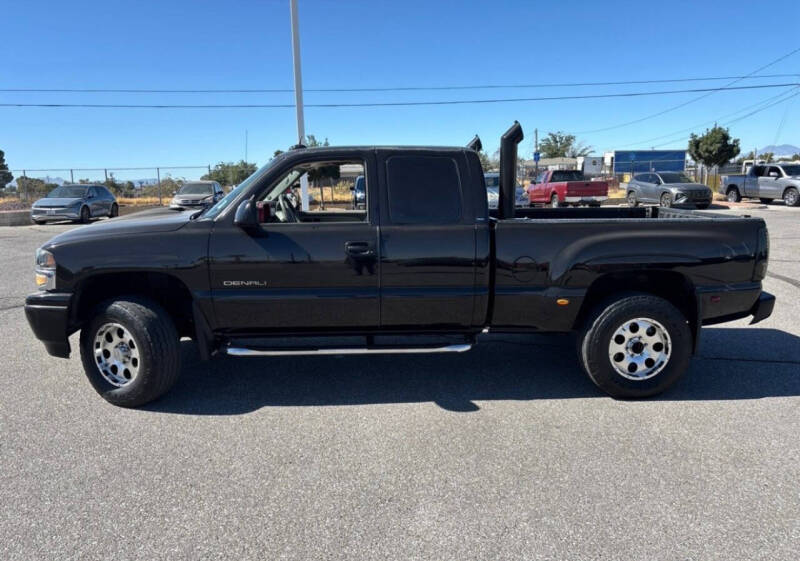 2004 GMC Sierra 1500 Denali