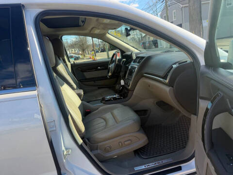 2016 GMC Acadia Denali