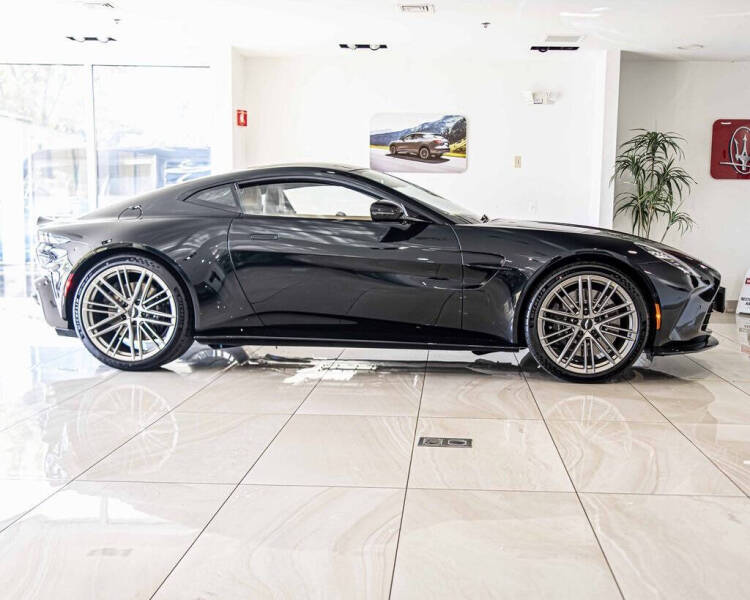 2026 Aston Martin Vantage