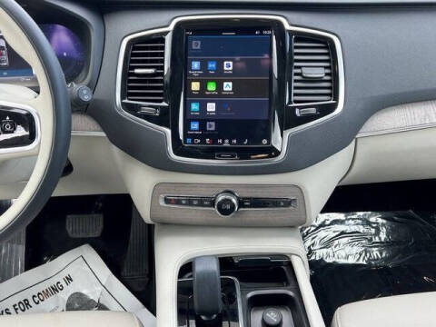 2023 Volvo XC90 B6 Plus Bright Theme 7P