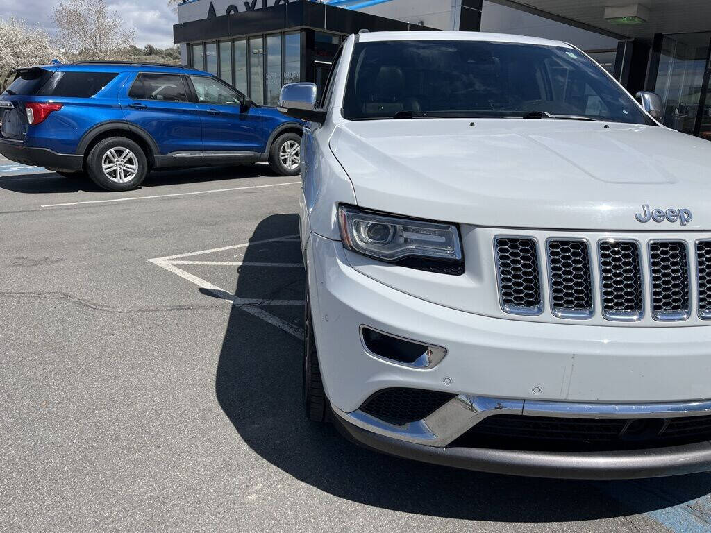 2014 Jeep Grand Cherokee for sale at Axio Auto Boise in Boise, ID