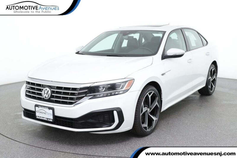 2020 Volkswagen Passat for sale in Farmingdale, NJ