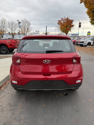 2023 Hyundai Venue Limited