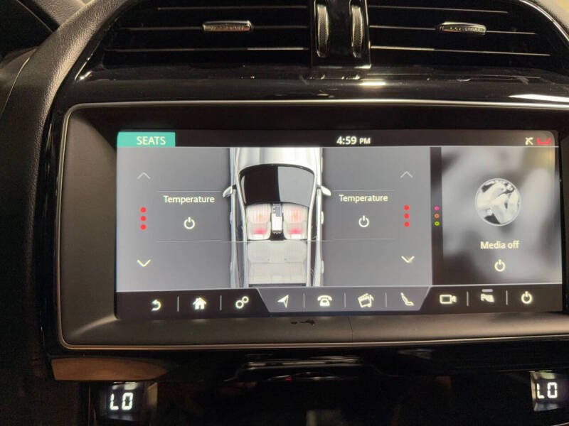 2020 Jaguar F-PACE 30t Prestige