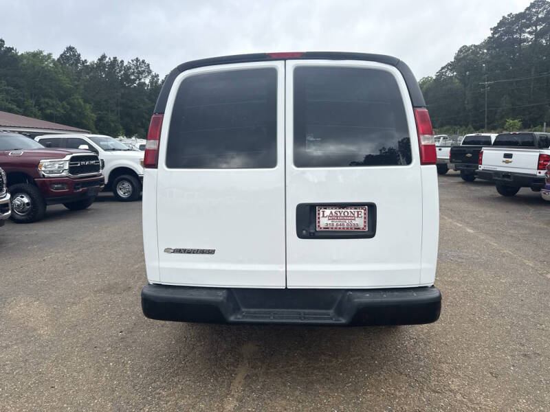 2020 Chevrolet Express 2500