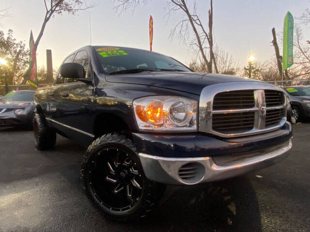 2006 Dodge Ram 1500 for sale at 3B Auto Sales in Paterson, NJ