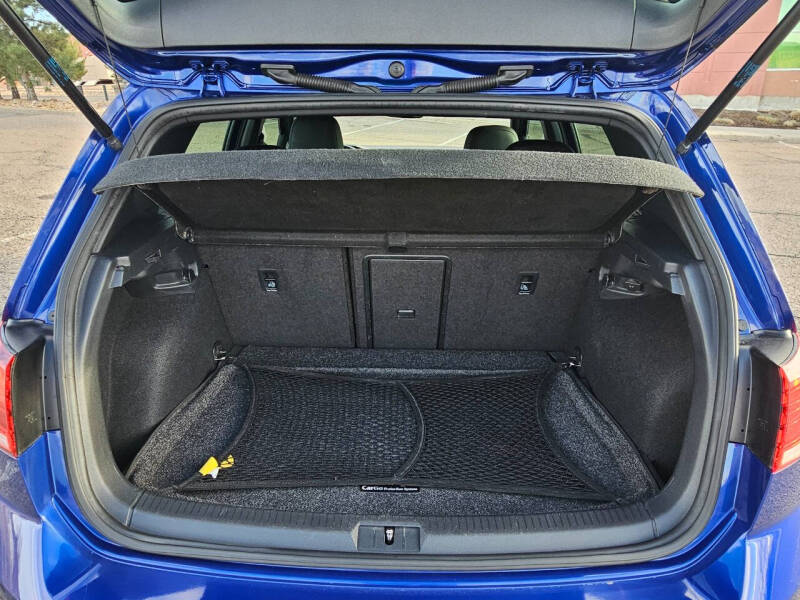 2019 Volkswagen Golf R 4Motion