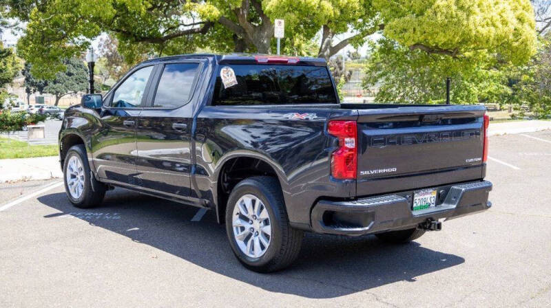 2022 Chevrolet Silverado 1500 Custom