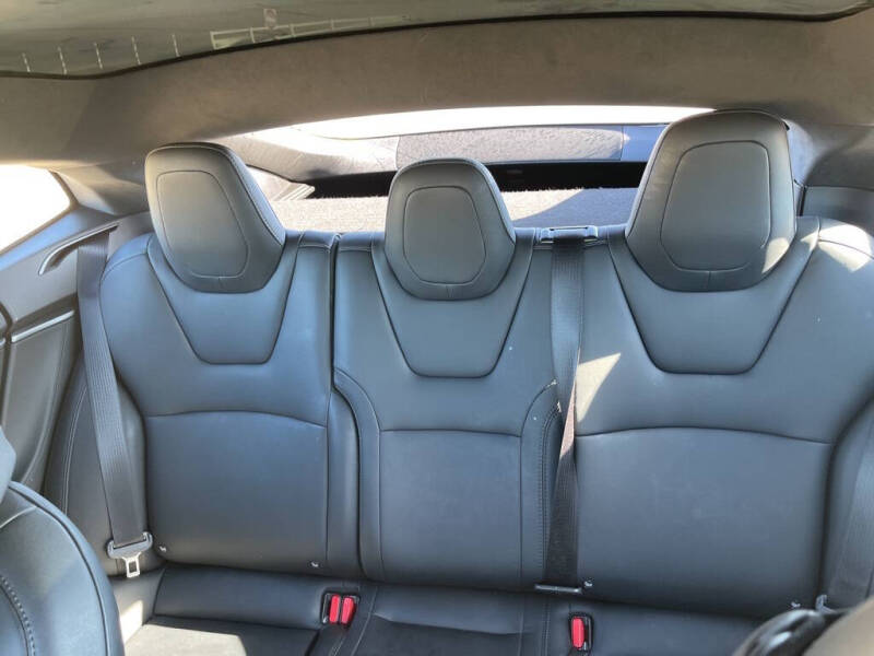 2020 Tesla Model S Long Range