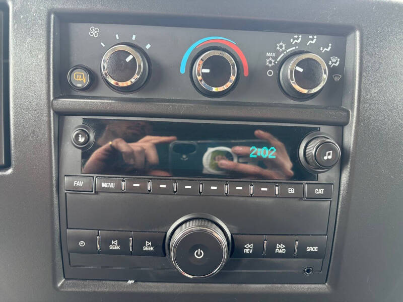 2021 Chevrolet Express LS 2500