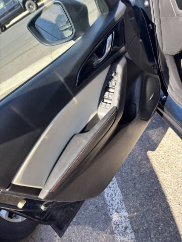 2014 Mazda MAZDA3 s Grand Touring