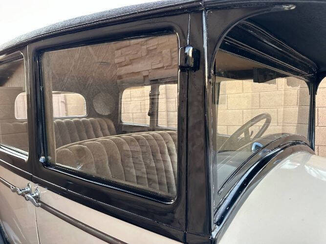 1927 Studebaker Commander