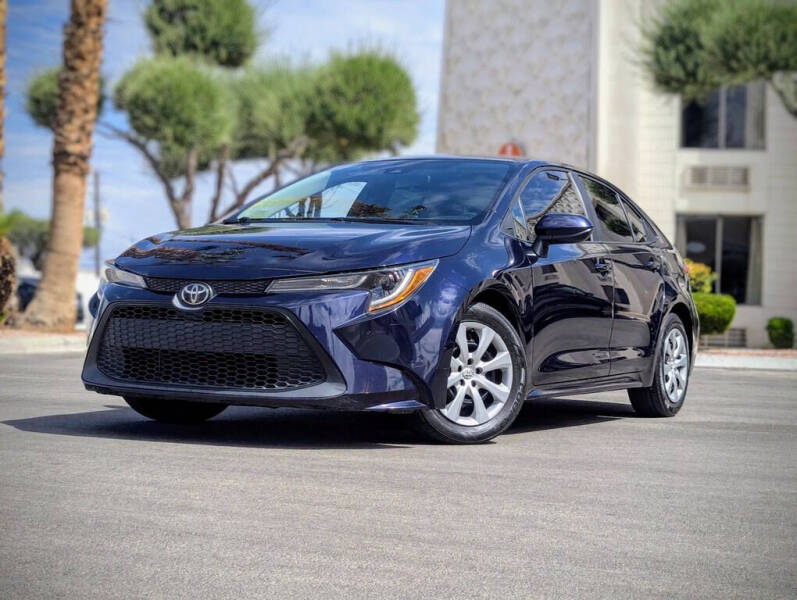2021 Toyota Corolla LE's photo