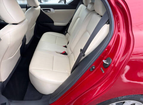 2011 Lexus CT 200h Premium