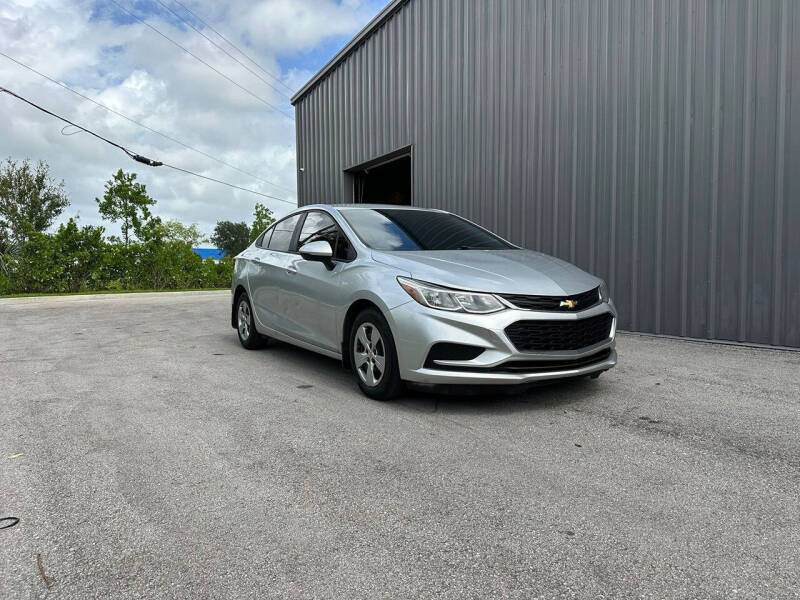 2018 Chevrolet Cruze LS Auto
