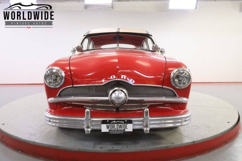 1949 Ford Custom Deluxe