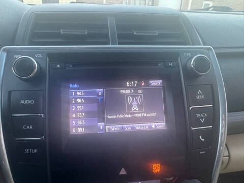 2017 Toyota Camry Hybrid