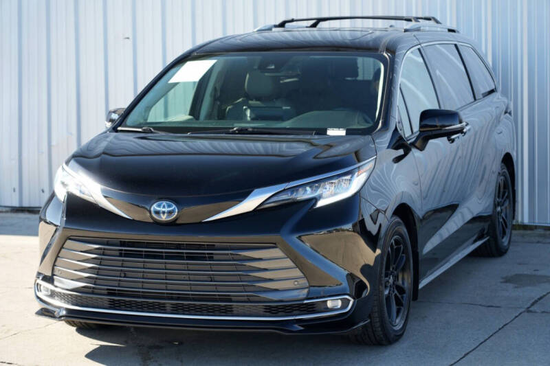 2022 Toyota Sienna Limited 7-Passenger