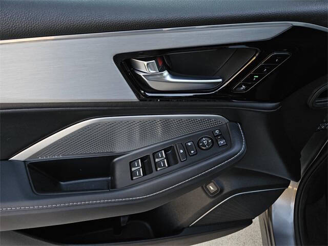 2023 Acura MDX w/Tech