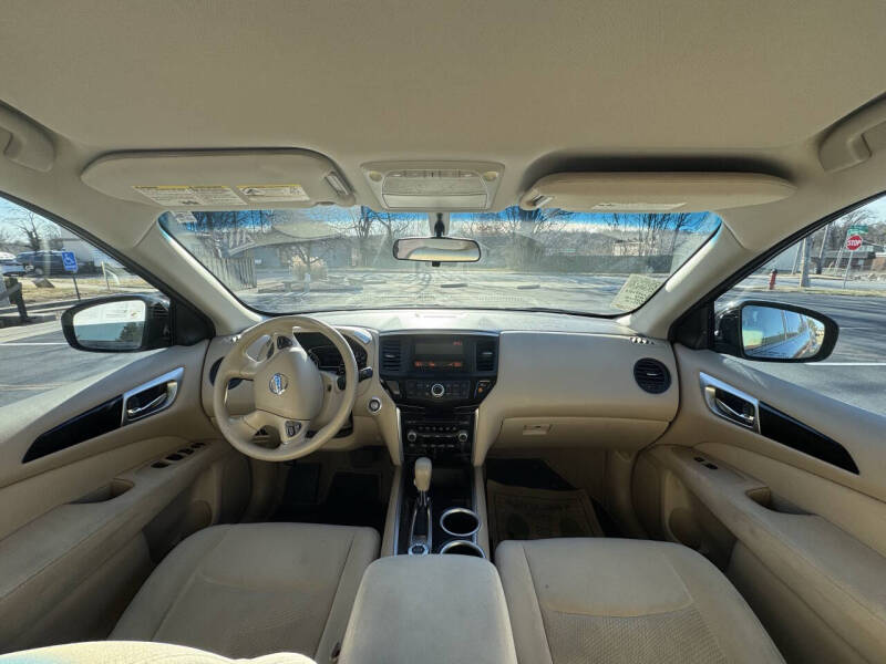 2014 Nissan Pathfinder S