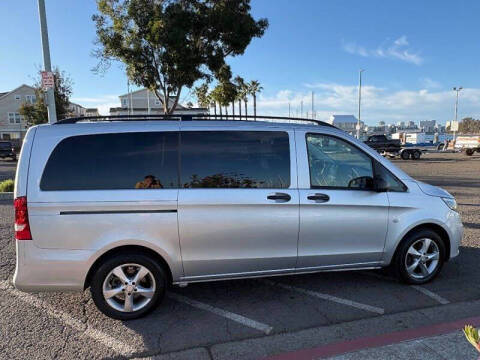 2016 Mercedes-Benz Metris Passenger