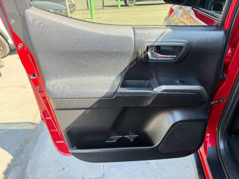 2021 Toyota Tacoma TRD Off-Road