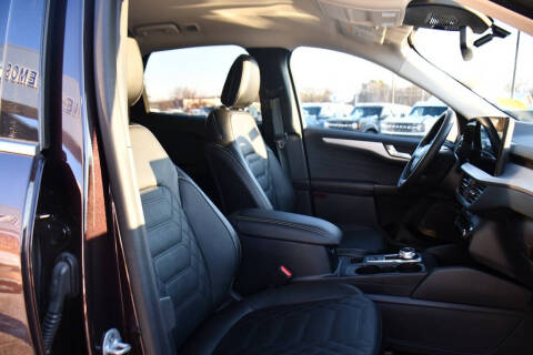 2023 Ford Escape Platinum