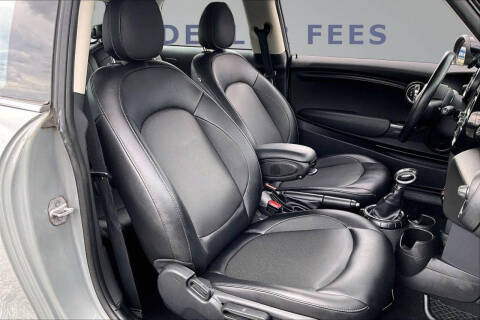 2015 MINI Hardtop 2 Door Cooper