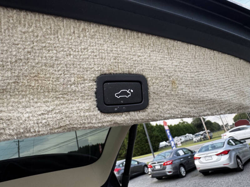 2015 Volvo XC60 T5 Drive-E Premier