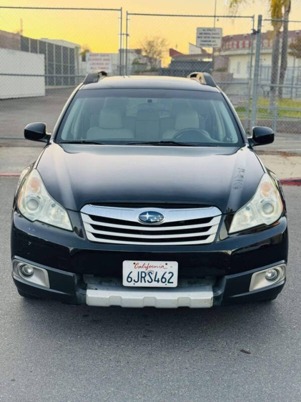 2010 Subaru Outback 2.5i Limited