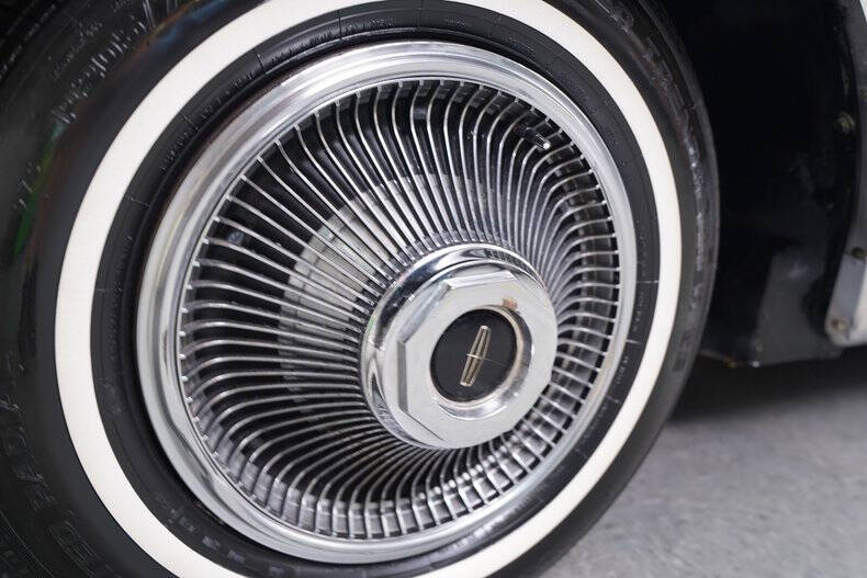 1969 Lincoln Continental