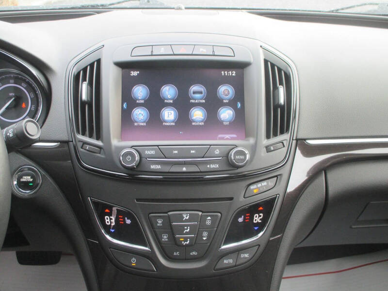 2016 Buick Regal Premium II