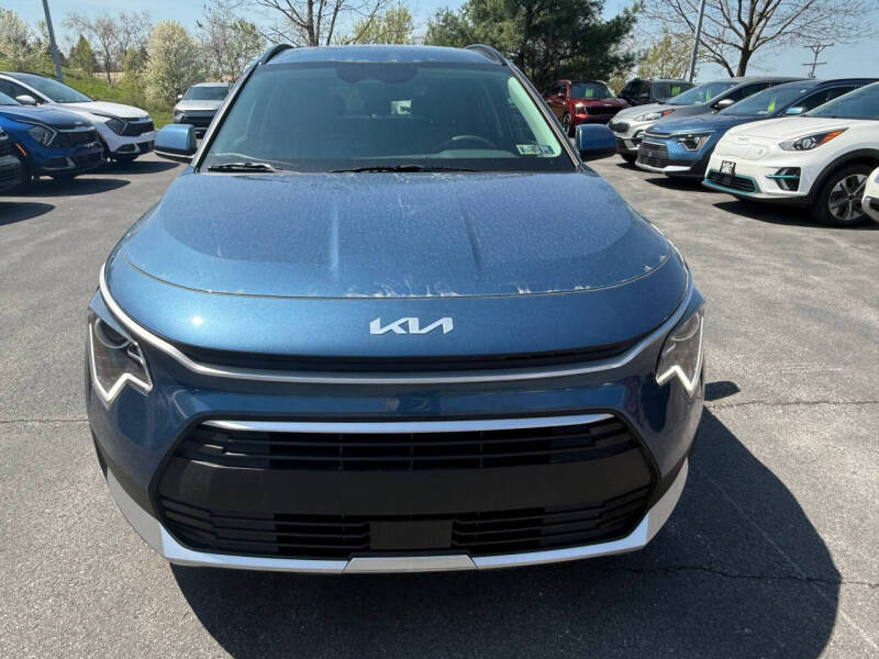 2025 Kia Niro Plug-In Hybrid EX