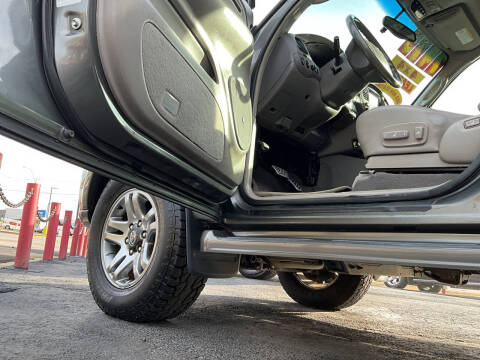 2004 Toyota Sequoia Limited