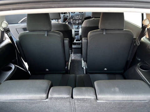 2015 Mazda MAZDA5 Sport