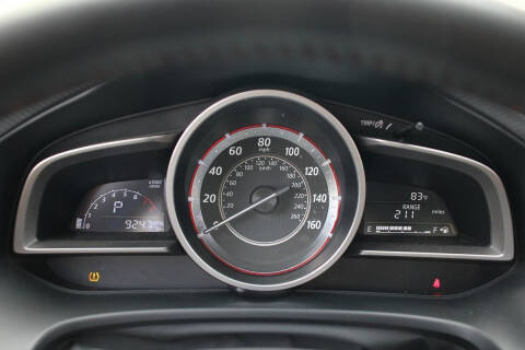 2016 Mazda MAZDA3 i Touring