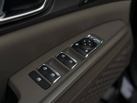 2025 Kia Carnival EX