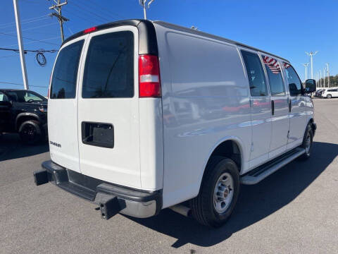2023 GMC Savana 2500