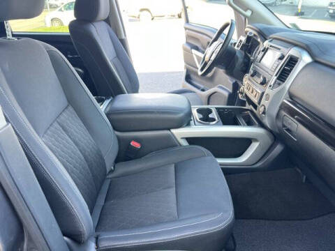 2019 Nissan Titan SV